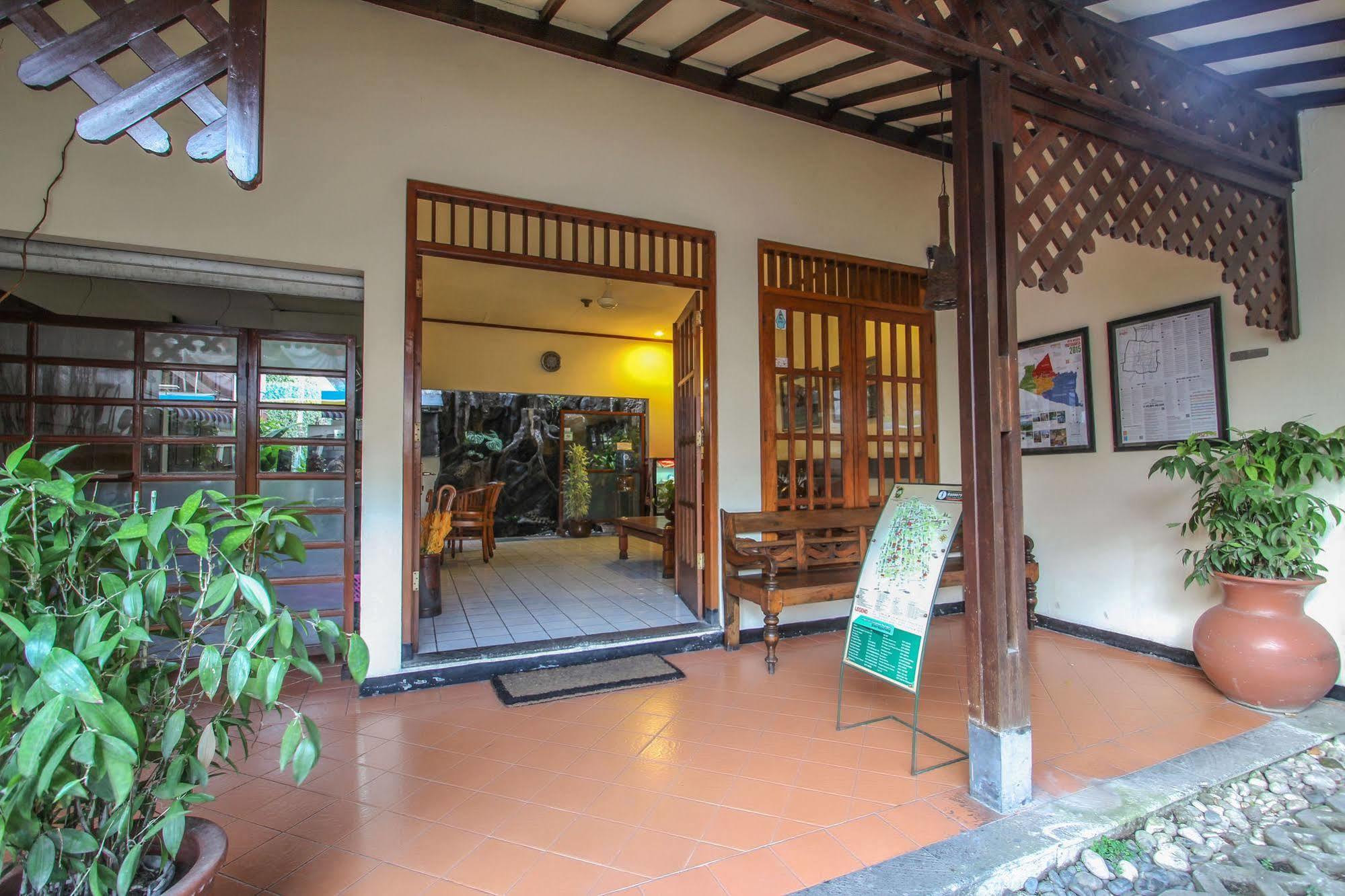 Delta Homestay Yogyakarta Dış mekan fotoğraf